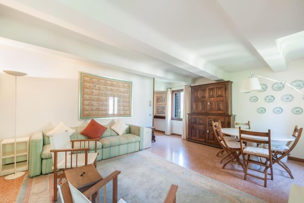Ca' De La Comare, Relaxing And Elegant Apartment On Canal Grande Венеция Екстериор снимка