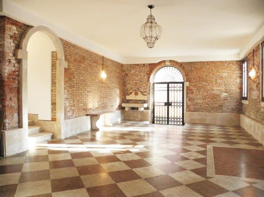 Ca' De La Comare, Relaxing And Elegant Apartment On Canal Grande Венеция Екстериор снимка